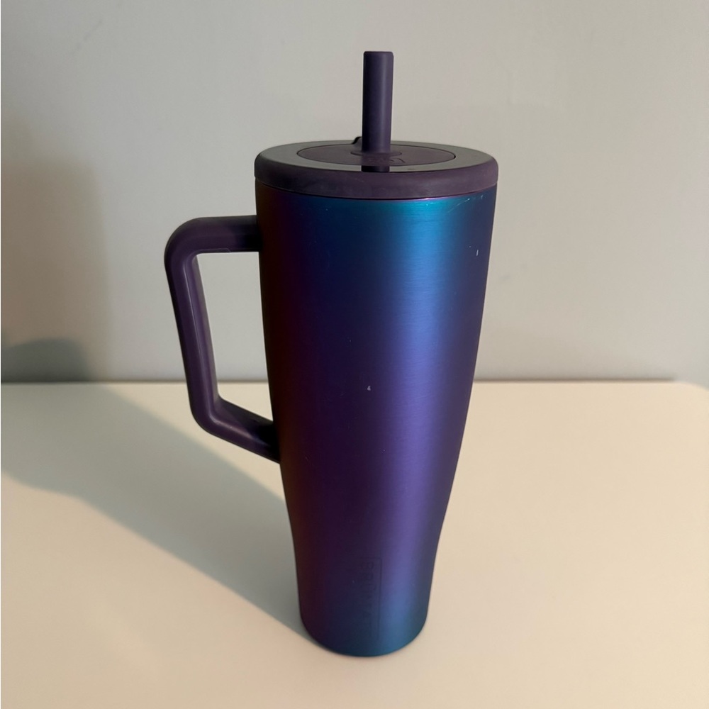 Brumate iridescent tumbler - 40oz